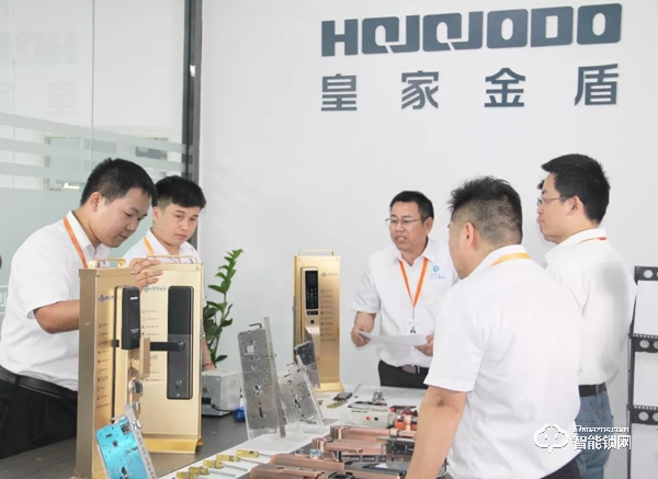 皇家金盾智能鎖董事長劉建新：務實心態做產品，優秀團隊是核心