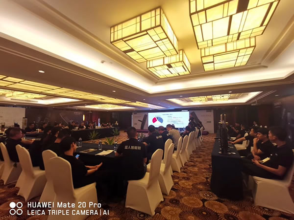 超人智能鎖2019全國經銷商大會在12月24日召開，期待您的到來！