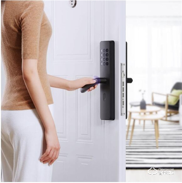 小米眾籌新品上線！799元有品定制版：智能又實用