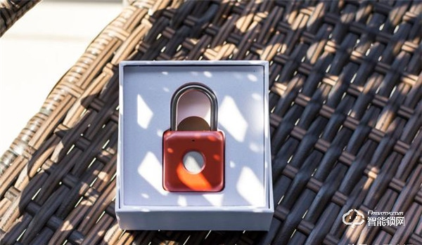 小米有品上架智能指紋掛鎖:指紋一觸即開,待機可達(dá)一年 小米有品上架智能指紋掛鎖:指紋一觸即開,待機可達(dá)一年