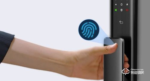 安全與方便并存，這款智能門鎖更符合現(xiàn)代人的需求