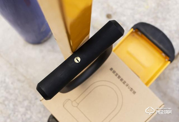 4年續(xù)航，7級(jí)防水，鎖車再也不用帶鑰匙：米家智能藍(lán)牙U型鎖