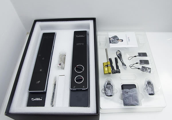 享受智能科技生活 | 羅曼斯A8全自動智能鎖測評