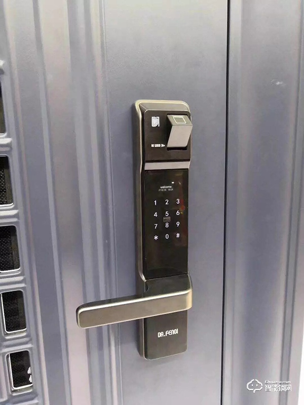 家庭守護(hù)者:達(dá)文西DF510智能鎖開(kāi)箱評(píng)測(cè) 家庭守護(hù)者:達(dá)文西DF510智能鎖開(kāi)箱評(píng)測(cè)