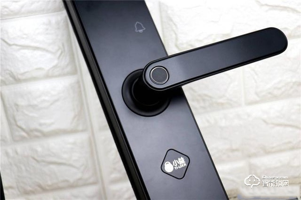 小益E206指紋鎖使用測(cè)評(píng) 千元鎖表現(xiàn)更出色 小益E206指紋鎖使用測(cè)評(píng) 千元鎖表現(xiàn)更出色