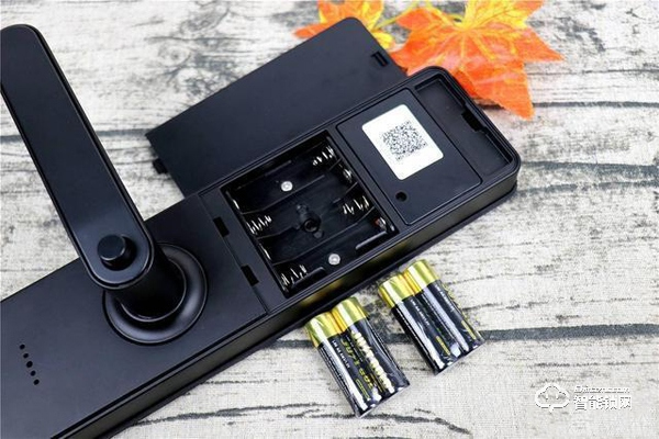 小益E206指紋鎖使用測(cè)評(píng) 千元鎖表現(xiàn)更出色