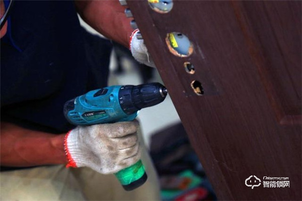 升級換新,樸墅指靜脈鎖到底有什么特別的? 升級換新,樸墅指靜脈鎖到底有什么特別的?