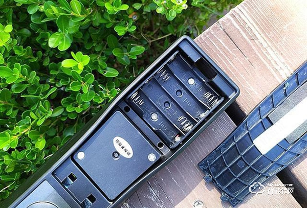 方正智能鎖評測：高科技時代，用方正智能鎖住家的安全