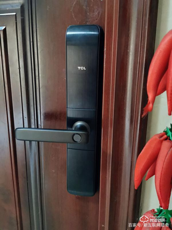 未關(guān)門立即提醒，指紋識別又快又準(zhǔn)，TCL K5智能鎖實測體驗