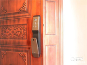 TCL智能鎖實力攪局，外觀新穎別樹一幟，一鍵開關(guān)更方便