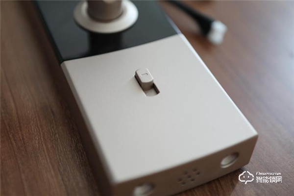 青稞智能鎖T7拆機評測，售價2999除了屏幕還有華為智卡認證！