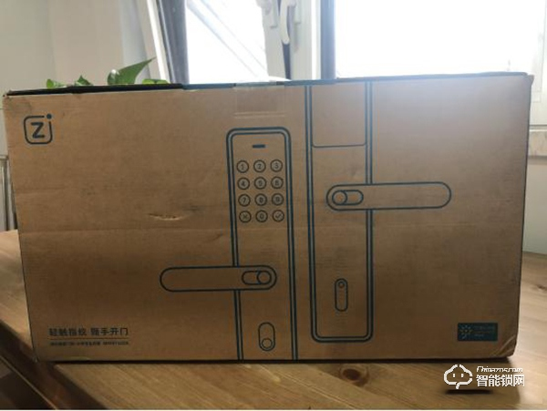 智能門鎖小米有品定制版測評：簡約而不簡單！是家的安全官！