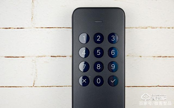 799元的簡(jiǎn)約智能門鎖小米有品定制版，五種解鎖方式，簡(jiǎn)約不簡(jiǎn)單