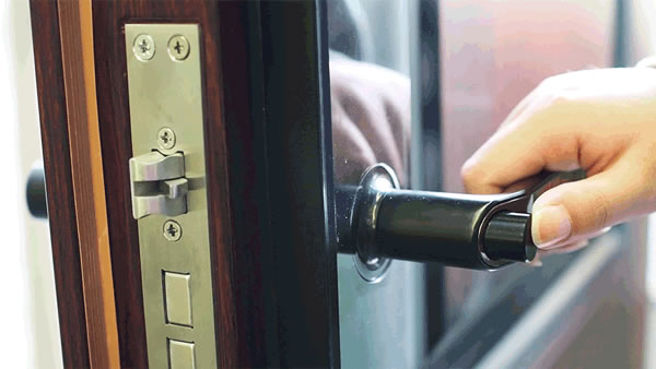 聯想智能門鎖E1測評：家庭升級智能門鎖的首選優品