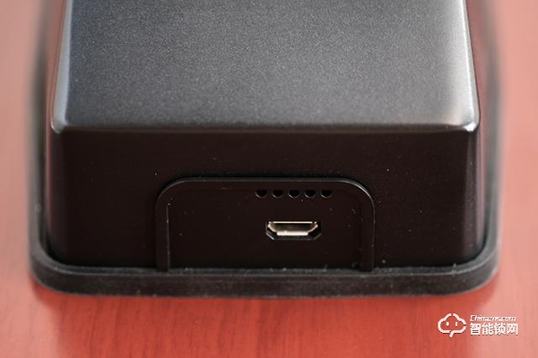 德施曼R7人臉識(shí)別智能鎖，換一個(gè)更加輕松的方式進(jìn)家門(mén)