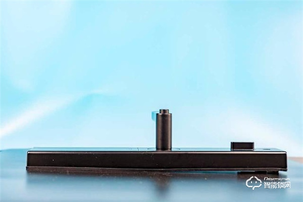 簡配安全不減，鑰匙終結者，體驗米家智能門鎖青春版