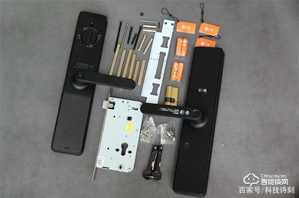 小愛同學開門,從此不帶鑰匙、性價比之王!小益E206MI智能鎖測評 小愛同學開門,從此不帶鑰匙、性價比之王!小益E206MI智能鎖測評