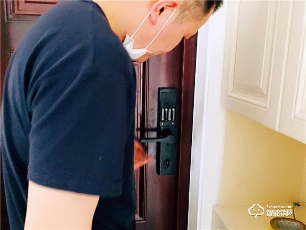 新增三大傳感技術，德施曼T91P智能鎖，讓門鎖安全系數更高