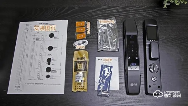 小益X6S智能鎖，顏值爆棚 | 3.5寸可視貓眼、6種開鎖方式、支持天貓精靈系統(tǒng)