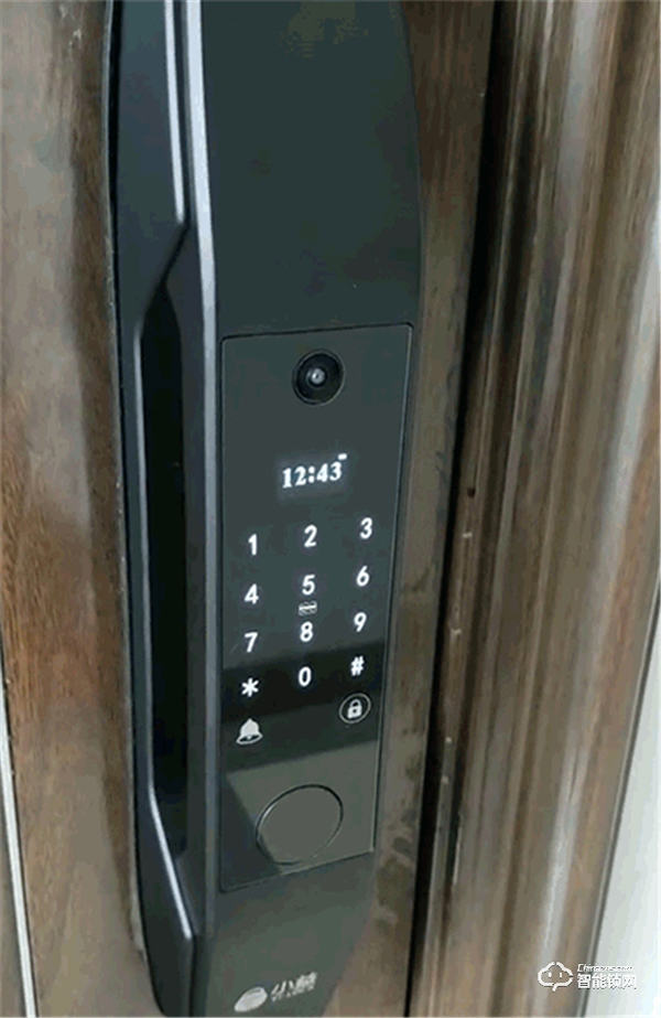 小益X6S智能鎖，顏值爆棚 | 3.5寸可視貓眼、6種開鎖方式、支持天貓精靈系統(tǒng)