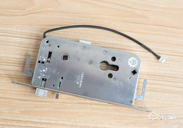 開啟全自動智能化大門:TCL K6P全自動智能鎖 開啟全自動智能化大門:TCL K6P全自動智能鎖