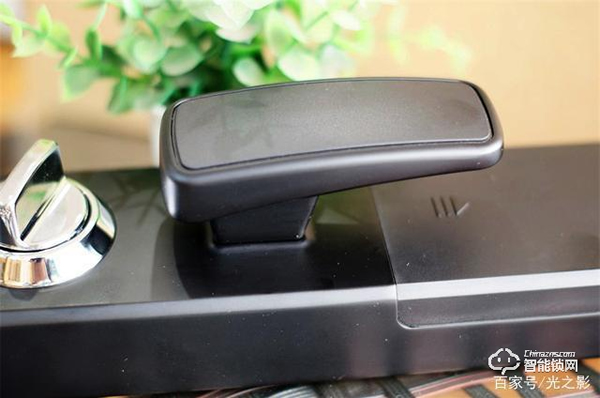 小益X6智能鎖天貓版測(cè)評(píng)：門鈴貓眼和門鎖三合一，更安全更實(shí)惠