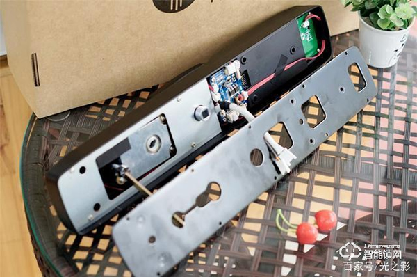 小益X6智能鎖天貓版測(cè)評(píng)：門鈴貓眼和門鎖三合一，更安全更實(shí)惠