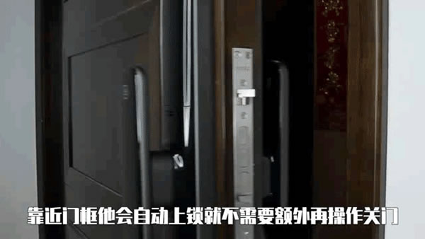樂橙V8視頻鎖測評：遠程視頻語音和全自動鎖體，家門外安全不擔心