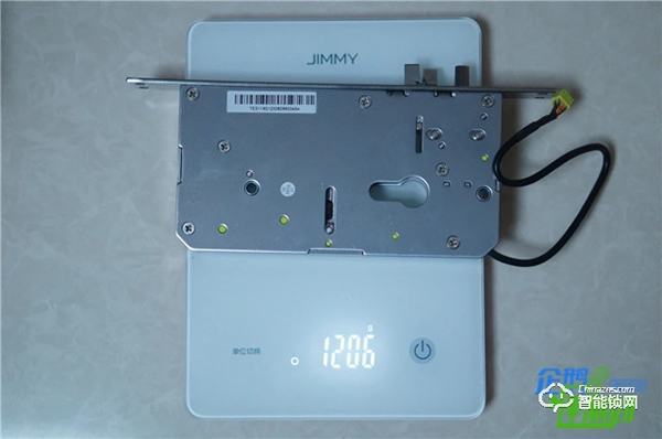 小米全自動智能門鎖評測：開門步驟簡化，一句話就能解鎖