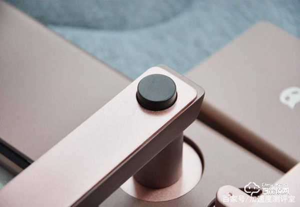 首創行業呼吸燈設計,斑點貓Z3智能指紋鎖實測體驗,顏值擔當者 首創行業呼吸燈設計,斑點貓Z3智能指紋鎖實測體驗,顏值擔當者