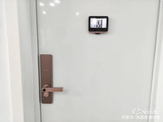 首創(chuàng)行業(yè)呼吸燈設(shè)計,斑點(diǎn)貓Z3智能指紋鎖實(shí)測體驗(yàn),顏值擔(dān)當(dāng)者