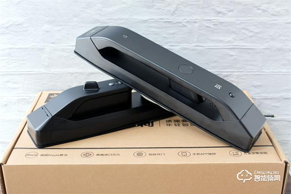 一次投入多重守護，帶貓眼的全自動智能鎖