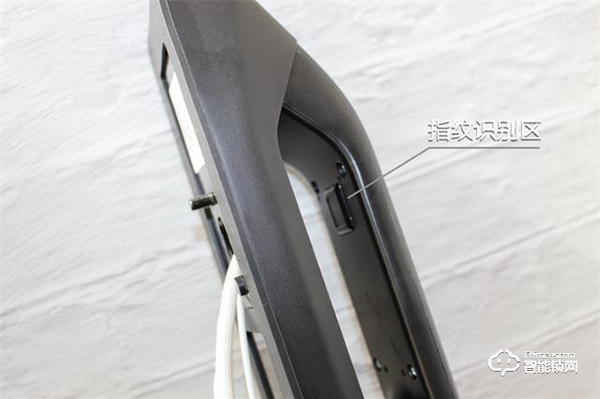 一次投入多重守護，帶貓眼的全自動智能鎖