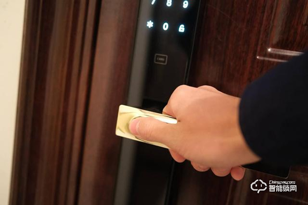 糖紙眾測丨歐瑞博智能門鎖 S2：精致的外表，智能的「芯」