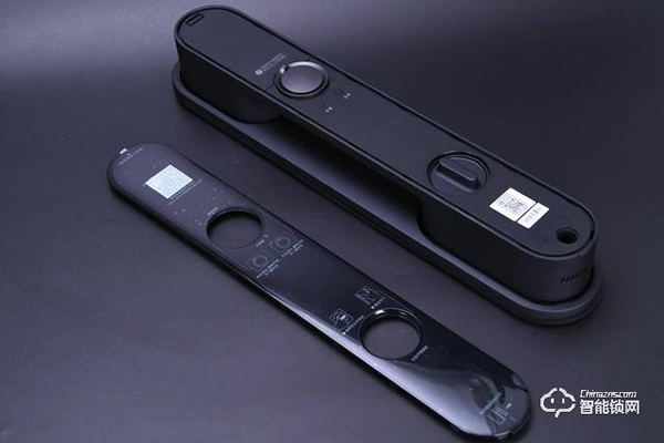 Aqara全自動智能推拉鎖D100，讓我成為全村最靚的仔