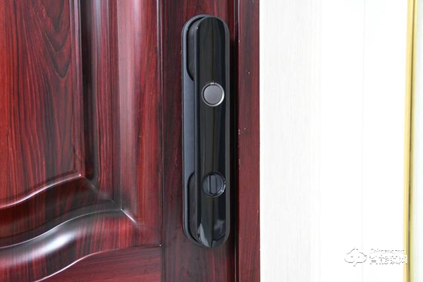 Aqara全自動智能推拉鎖D100，讓我成為全村最靚的仔