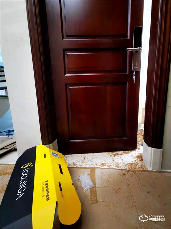 買把智能鎖送家里老人，LOCKSIGA洛克思格智能鎖體驗