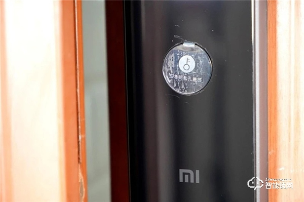 1599元難逢對(duì)手！小米智能門(mén)鎖Pro評(píng)測(cè)：貓眼、門(mén)鈴、攝像頭一步到位