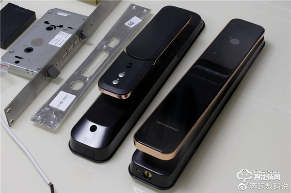3D人臉識別開門,給家全方位守護:德施曼R8人臉智能鎖體驗 3D人臉識別開門,給家全方位守護:德施曼R8人臉智能鎖體驗