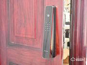 程序員給防盜門(mén)加裝3D人臉識(shí)別,人到門(mén)前自動(dòng)開(kāi)鎖,無(wú)光也能識(shí)別