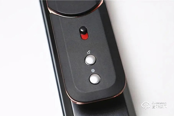 安全等級高，支持人臉識別、假鎖報警，德施曼R8智能鎖評測