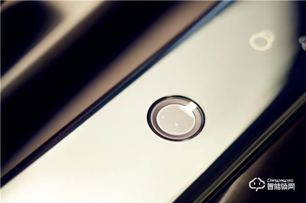 告別繁瑣，安全防護，金指碼全自動智能鎖MK1讓開門更智能