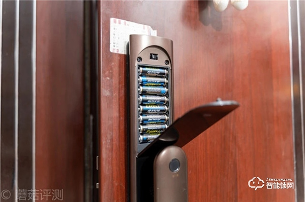 雙芯雙電機，開門更便捷，自動上鎖更放心！TCL指紋智能鎖K6C評測