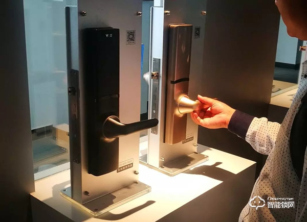 楊格鎖業(yè):一生只做一件事,專心做好智能鎖 | 2019中國建博葵花獎調(diào)研團走訪實錄 楊格鎖業(yè):一生只做一件事,專心做好智能鎖 | 2019中國建博葵花獎調(diào)研團走訪實錄