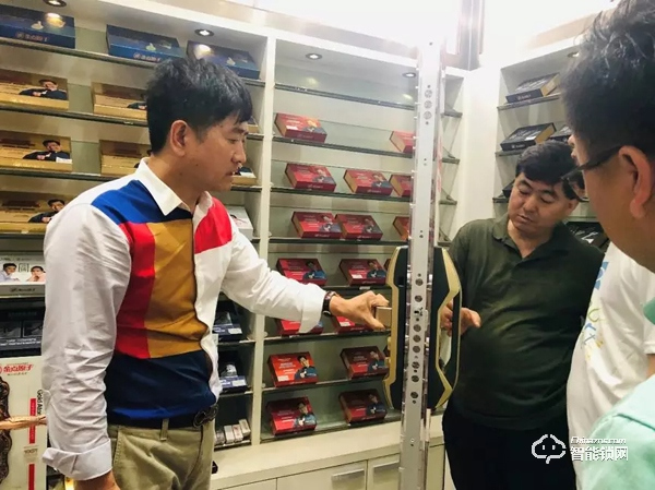 如何看待京津冀三地消協約談智能鎖企業事件?金點原子雷先鳴有話說——中國建博葵花獎考察團訪談錄 如何看待京津冀三地消協約談智能鎖企業事件?金點原子雷先鳴有話說——中國建博葵花獎考察團訪談錄