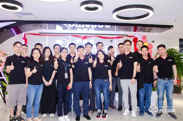 羅曼斯和奮達的強強聯合,對智能鎖行業意味著什么? 羅曼斯和奮達的強強聯合,對智能鎖行業意味著什么?