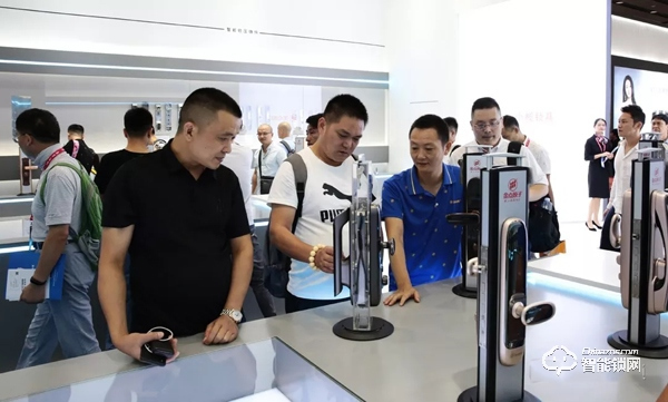 金點原子嶄新亮相2019中國建博會 全力打造智能鎖OEM/ODM一站式服務