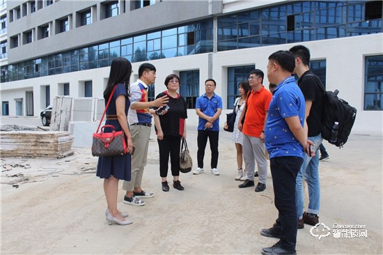 中國(guó)智能鎖行業(yè)考察行之走進(jìn)金點(diǎn)原子