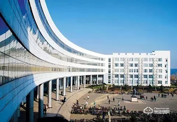 喜報(bào) | 虹識(shí)技術(shù)成功中標(biāo)華中大虹膜身份認(rèn)證平臺(tái)項(xiàng)目