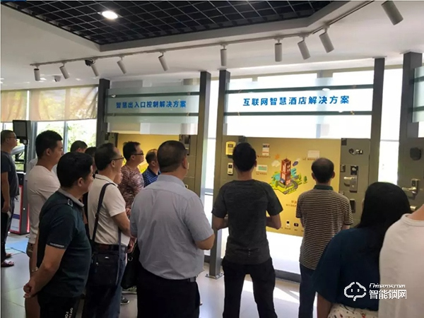 “湖南益陽教育高級研修班”至必達智能鎖觀摩學習